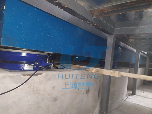 上海慧騰4套FABREEKA空氣彈簧開始安裝啦！