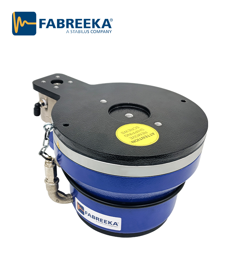 Fabreeka使用標準和定制的氣動隔離器設計了許多軟支撐系統(tǒng)(SSS)，用于飛機的地面振動測試(GVT)的飛機測試應用