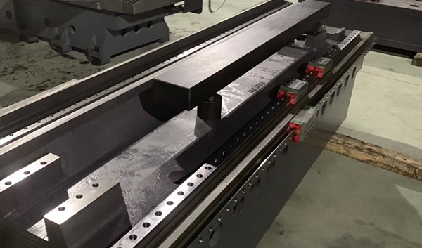 湖南正佑機床設備公司